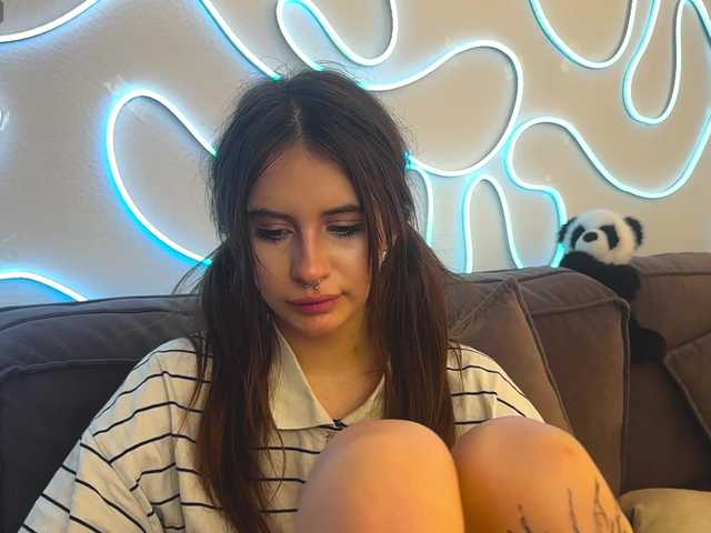 kissnotilt live cam on BongaCams