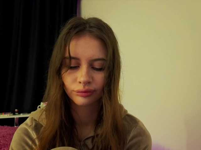 kissnotilt live cam on BongaCams