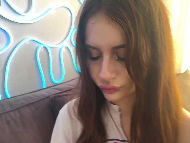 kissnotilt live webcam show