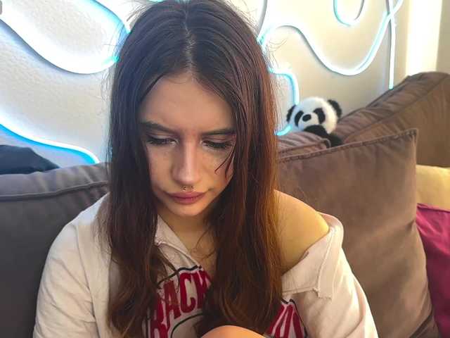 kissnotilt live webcam show