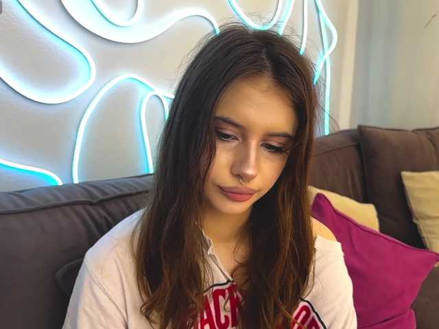 kissnotilt live webcam show