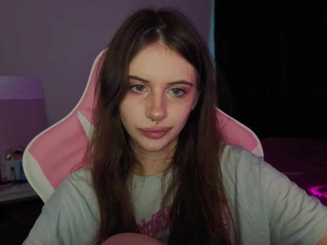 BOPKOTOB live cam on BongaCams