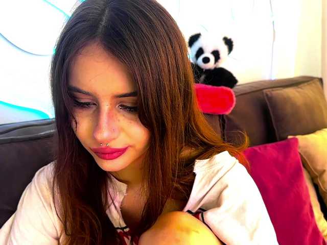 kissnotilt live webcam show