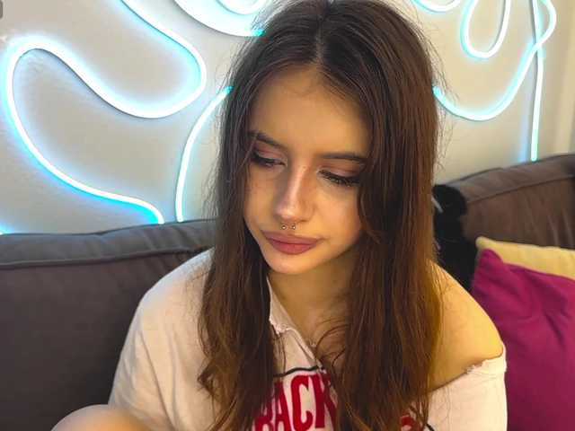 kissnotilt live cam on BongaCams