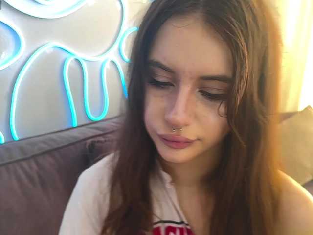 kissnotilt live webcam show