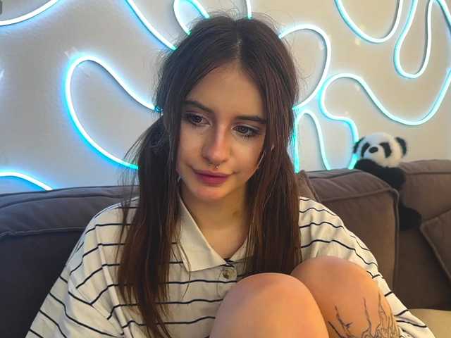 kissnotilt live cam on BongaCams