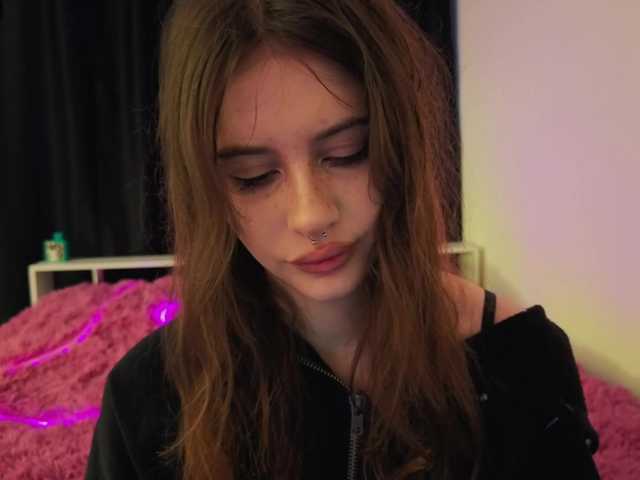 kissnotilt live cam on BongaCams
