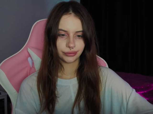 kissnotilt live cam on BongaCams
