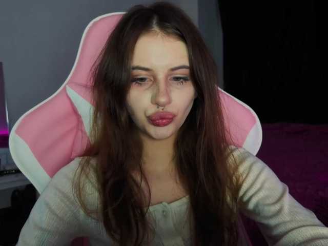kissnotilt live cam on BongaCams
