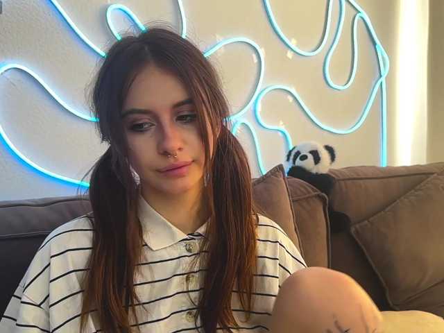 kissnotilt live cam on BongaCams
