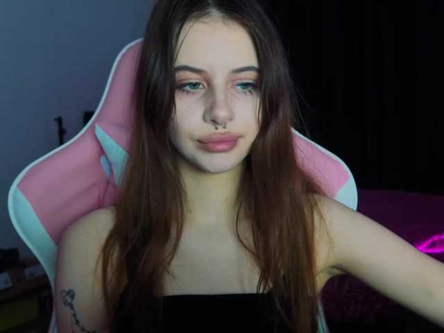 kissnotilt live cam on BongaCams