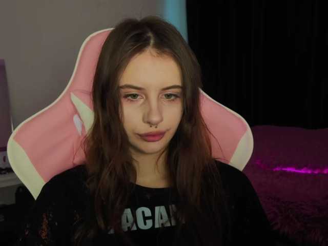 kissnotilt live cam on BongaCams