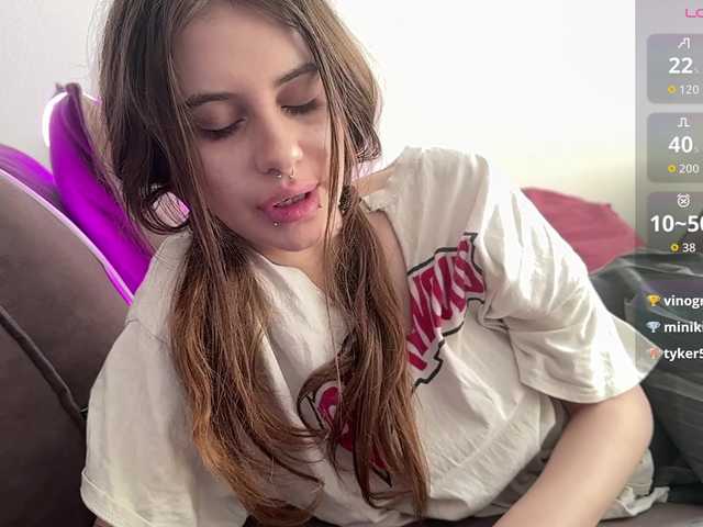 kissnotilt live cam on BongaCams