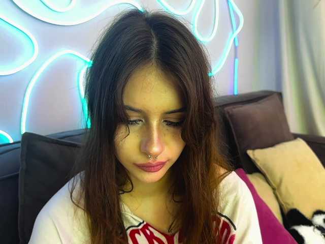 kissnotilt live cam on BongaCams