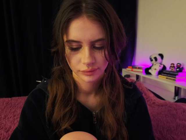 kissnotilt live cam on BongaCams