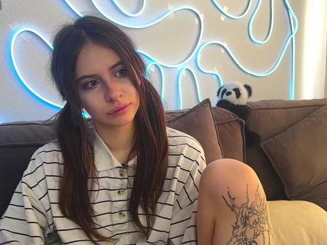 kissnotilt live cam on BongaCams