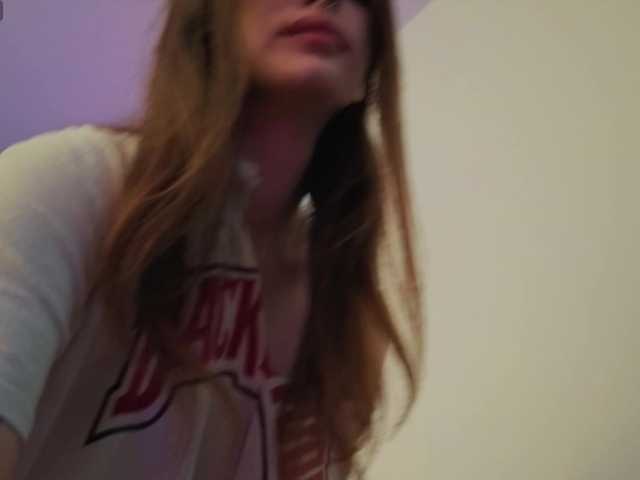 kissnotilt live cam on BongaCams