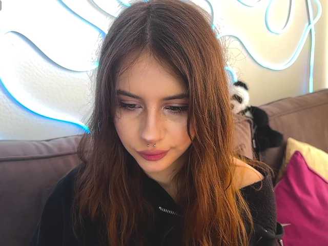 kissnotilt live webcam show