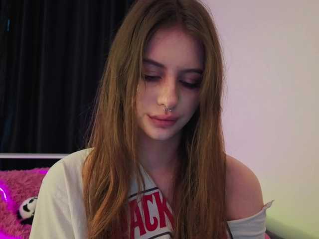 kissnotilt live cam on BongaCams