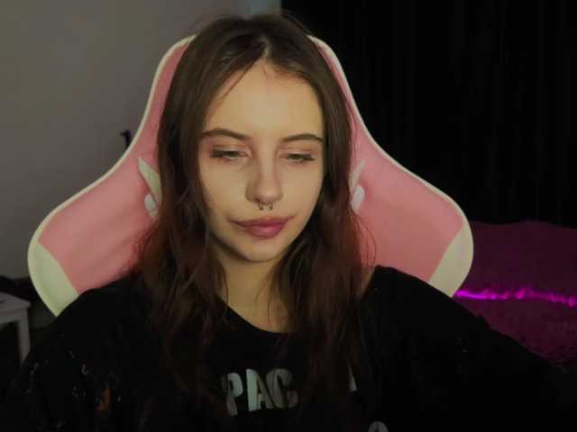 kissnotilt live cam on BongaCams