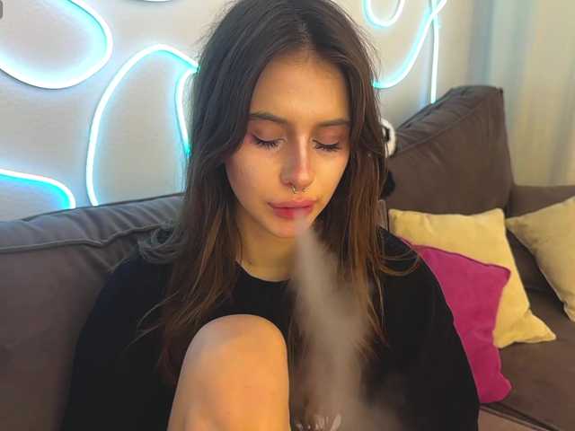 kissnotilt live cam on BongaCams