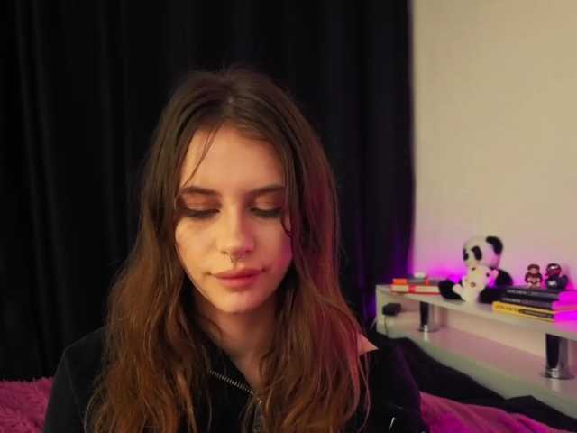 kissnotilt live cam on BongaCams