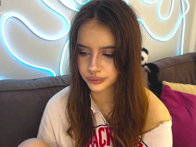 kissnotilt live webcam show
