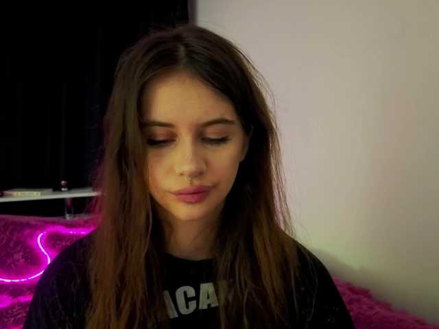 kissnotilt live cam on BongaCams