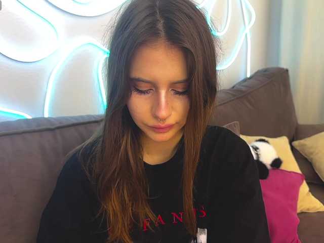 kissnotilt live webcam show