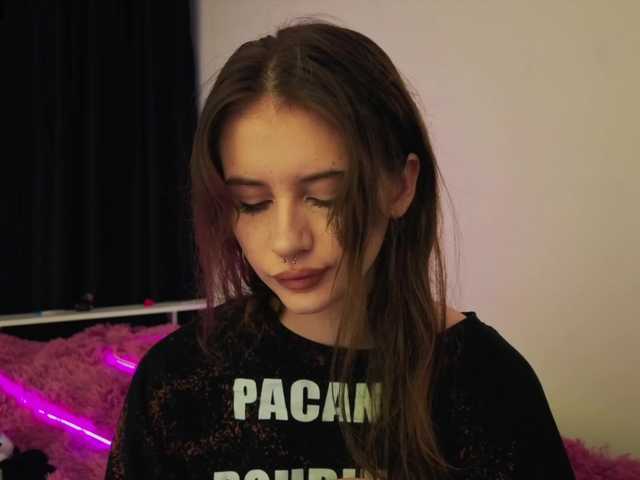 kissnotilt live cam on BongaCams