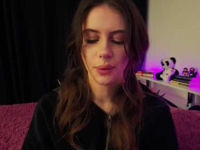 kissnotilt live cam on BongaCams