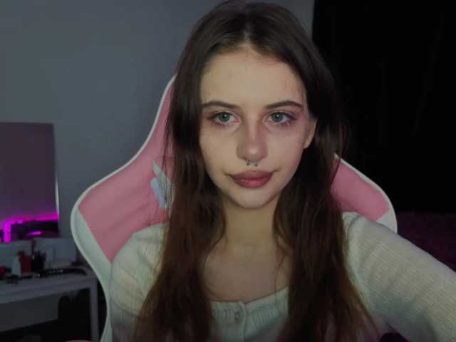 kissnotilt live cam on BongaCams