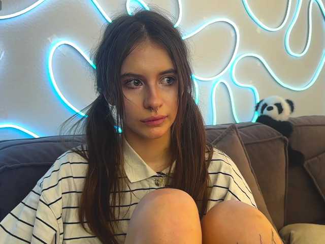 kissnotilt live cam on BongaCams