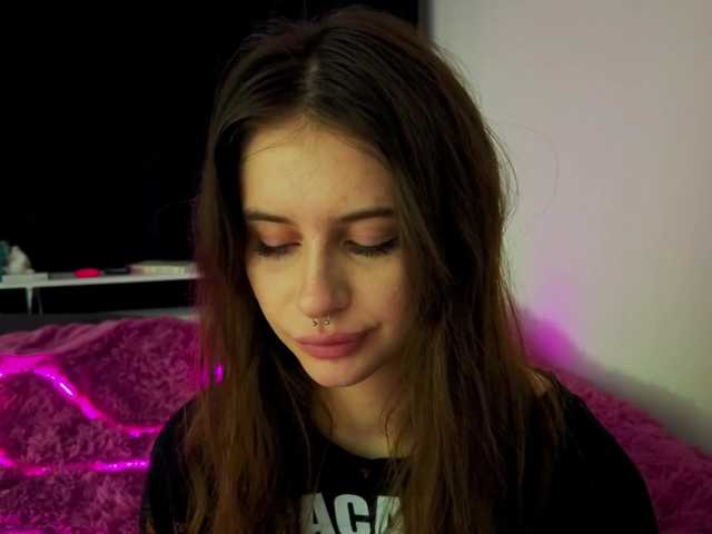 kissnotilt live cam on BongaCams