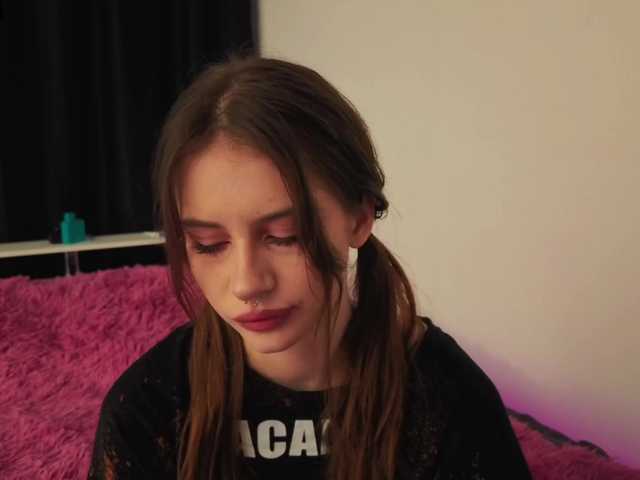 kissnotilt live cam on BongaCams