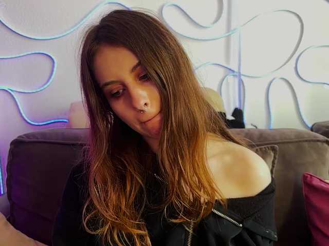 kissnotilt live cam on BongaCams