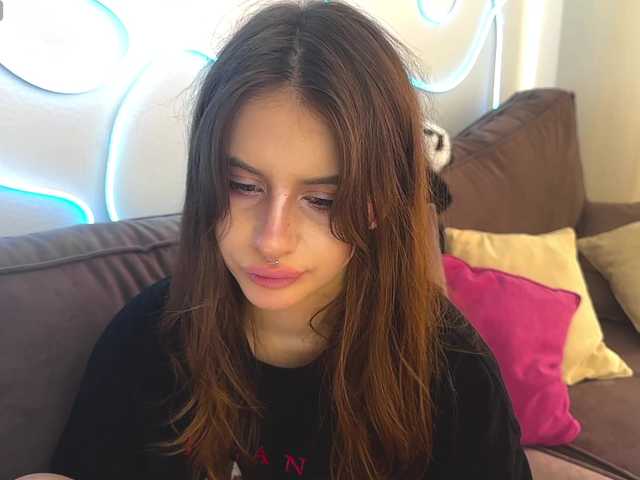 kissnotilt live webcam show