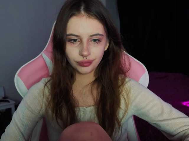 kissnotilt live cam on BongaCams