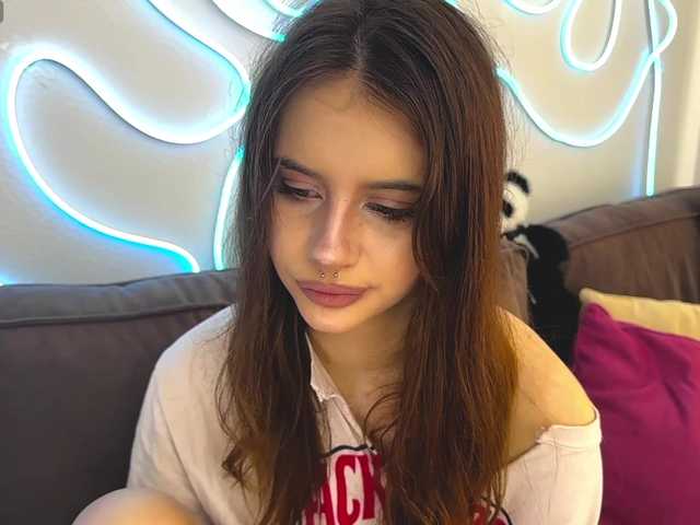 kissnotilt live webcam show