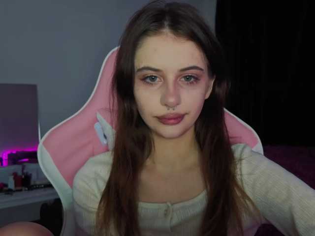 kissnotilt live cam on BongaCams