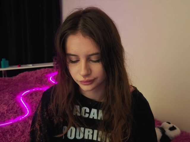 kissnotilt live cam on BongaCams