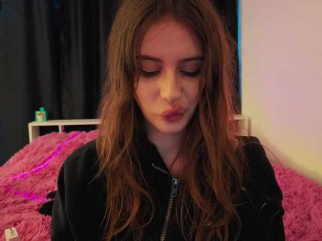 kissnotilt live cam on BongaCams