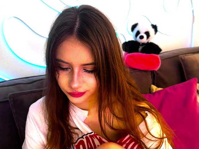 kissnotilt live webcam show
