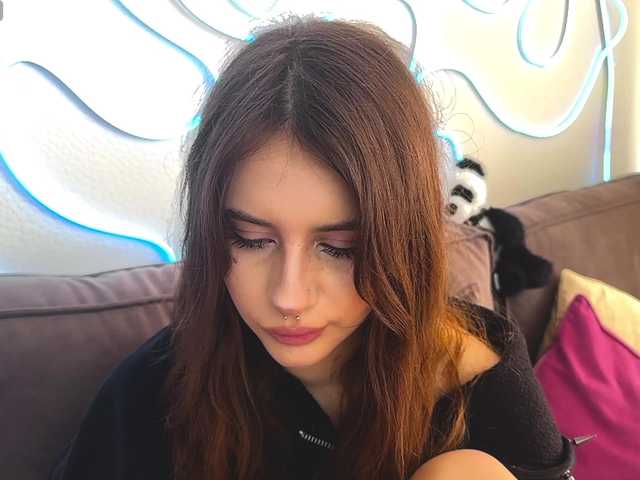 kissnotilt live webcam show