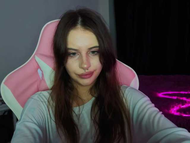 kissnotilt, en vivo ahora en BongaCams