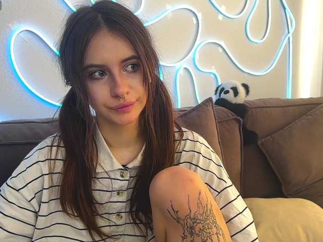 kissnotilt live cam on BongaCams