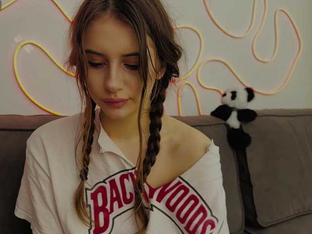 kissnotilt live cam on BongaCams
