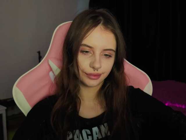 kissnotilt live cam on BongaCams