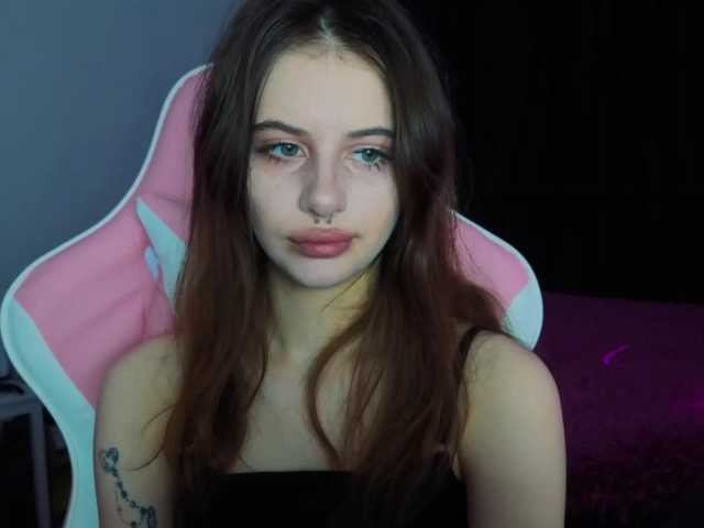 kissnotilt live cam on BongaCams