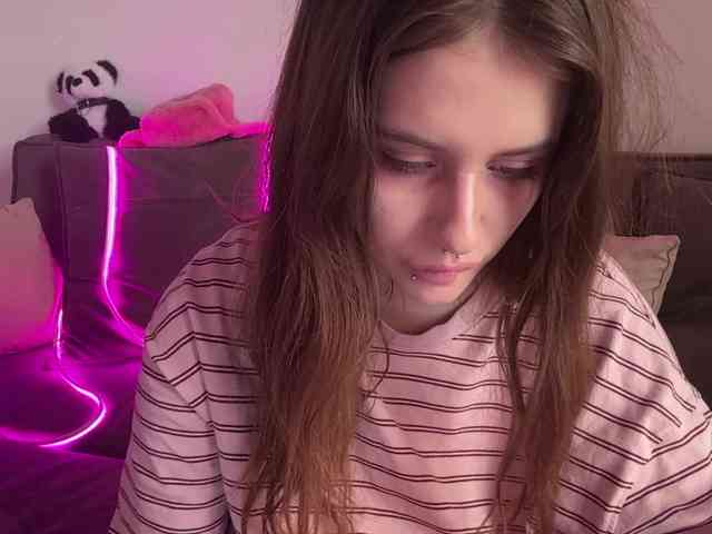 kissnotilt webcam